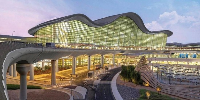 مطار زايد