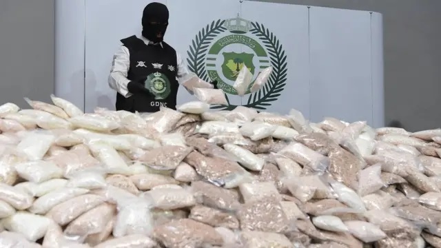تهريب حبوب مخدرة