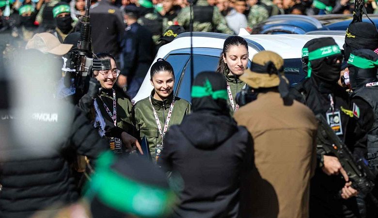 القبول بخطة ترامب لإنهاء الحرب