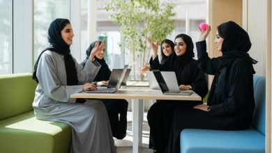 الخليج بين الحداثة وتراجع الإنجاب.. تحولات اجتماعية تهدد مستقبل الأسرة والتركيبة السكانية