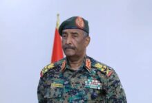 البرهان يشطب بلاغات المشاركين في الحوار السوداني ويمنحهم ضمانات مؤقتة