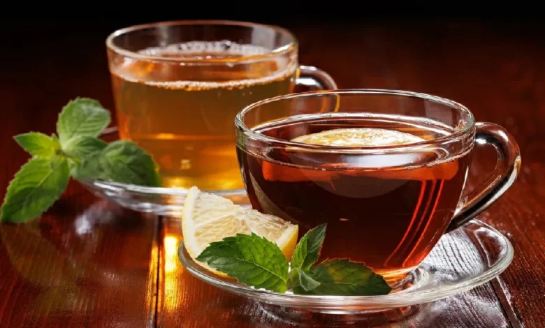 دراسة تحذر من شرب الشاي ساخناً.. وتكشف تأثيره الحقيقي على القلب