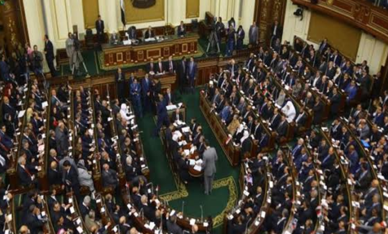 البرلمان المصري يوافق على تفويض السيسي بإرسال قوات لدعم السعودية