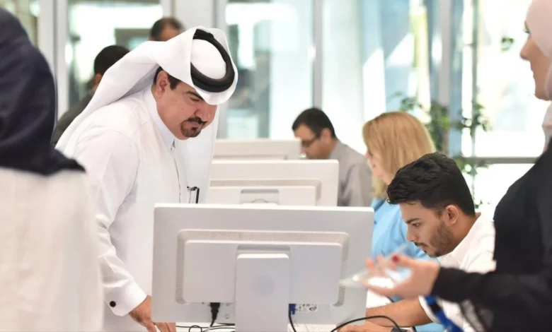 خبراء وقانونيون يوضحون حقوق الموظف الحكومي وآليات التظلم